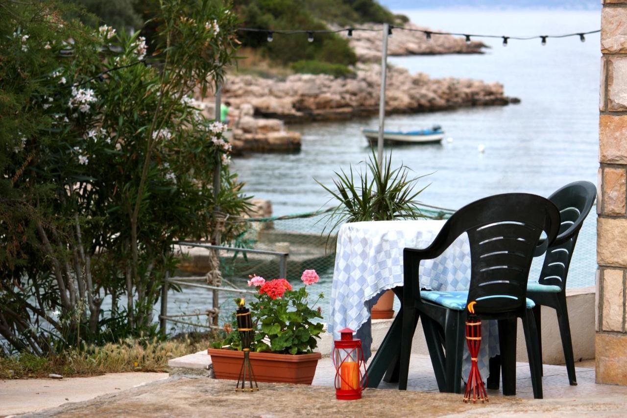 Apartments By The Sea Cove Zarace - Gdinj, Hvar - 2047 Exterior photo