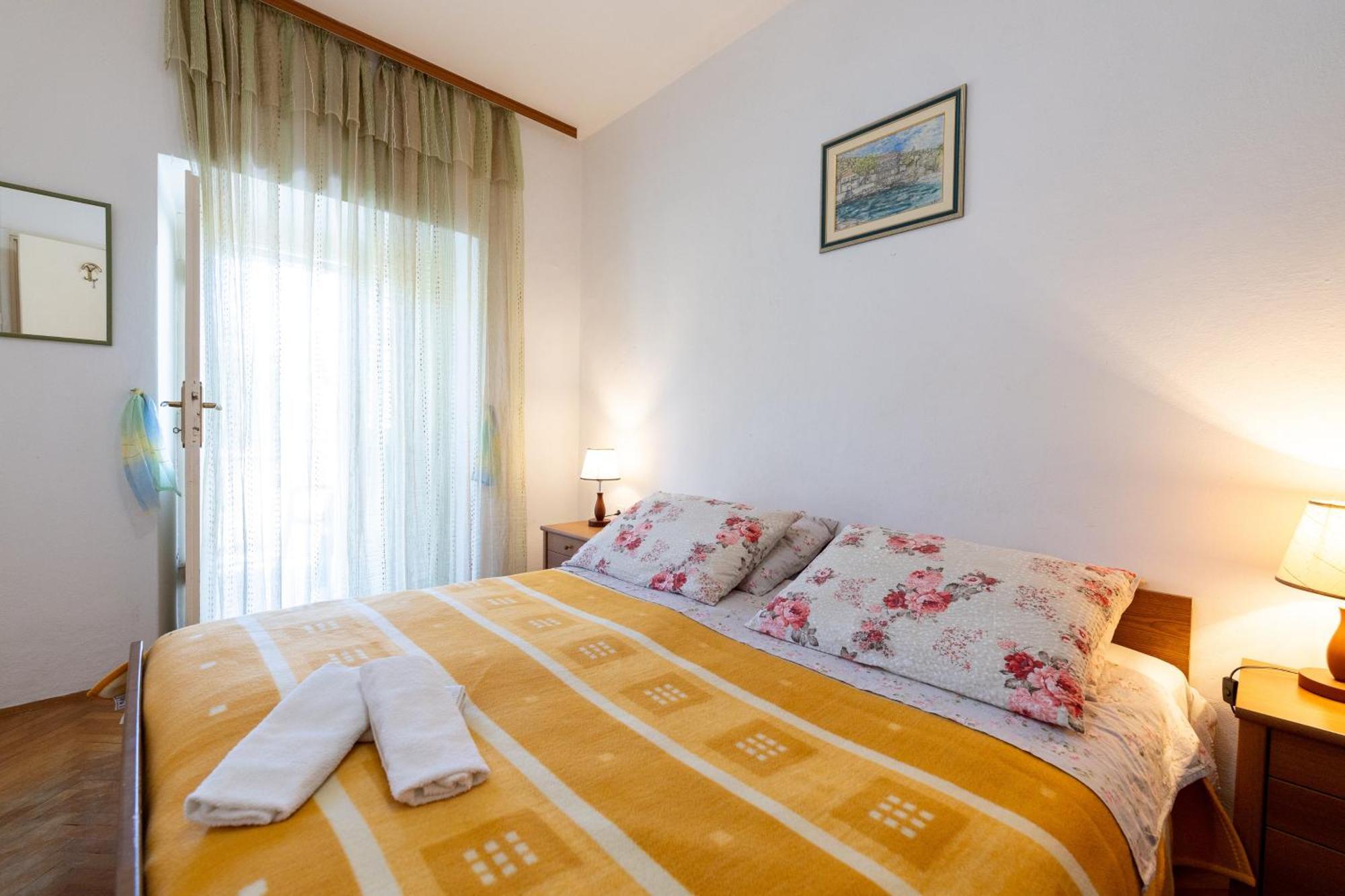Apartments By The Sea Cove Zarace - Gdinj, Hvar - 2047 Exterior photo